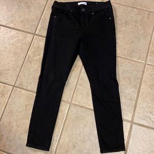 Black modern skinny size 6 jeans never worn